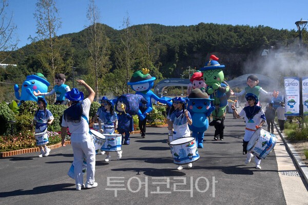 사진 / 마스코트 퍼레이드 모습