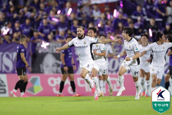 카림(강원FC). 한국프로축구연맹 제공