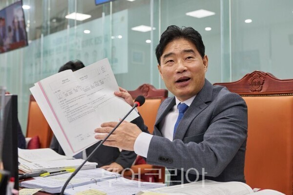 김운남 경기도의원/투어코리아뉴스 정명달 기자 사진=의회