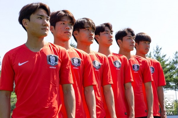 이상준, 최준, 황태현, 이지솔, 이재익, 김주성(왼쪽부터, U20 월드컵 대표팀 시절). 대한축구협회 제공 