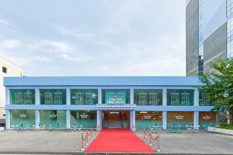 성수 팝업 정면 전경 / 사진=리바이스