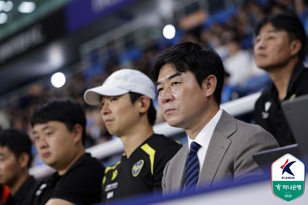 윤정환 인천유나이티드 감독. 한국프로축구연맹 제공