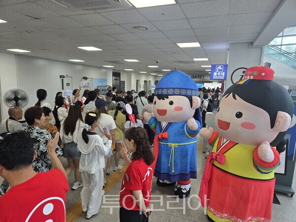 인천항 크루즈 관광/ 사진 -인천관광공사