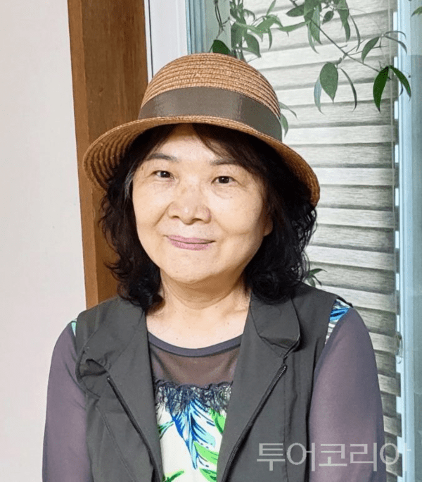 ▲풀꽃동시상 수상 이화주 시인.