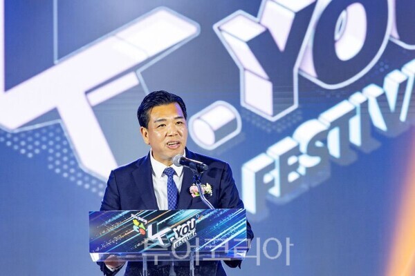 축사 하는 이계철 의장/투어코리아뉴스 정명달 기자 사진=의회