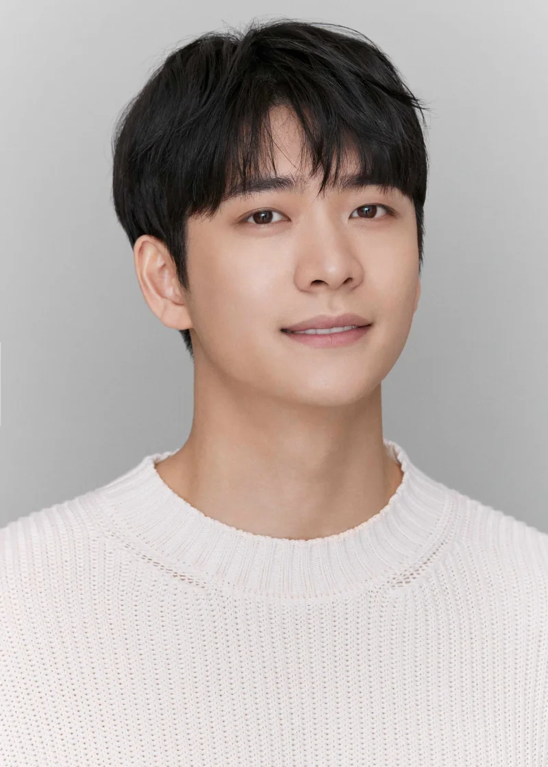 배우 강태오 프로필 / 사진=맨오브크리에이션