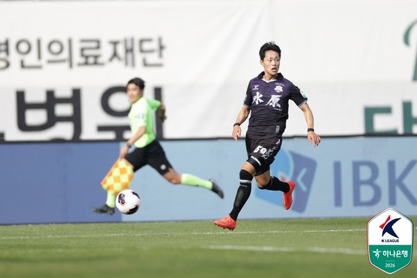 박철우(수원FC). 한국프로축구연맹 제공