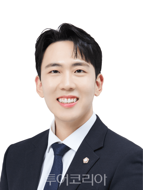 더불어민주당 경기도당 청년위원장에 선출괸 곽동균 안양시의원/투어코리아뉴스 정명달 기자 사진=의회