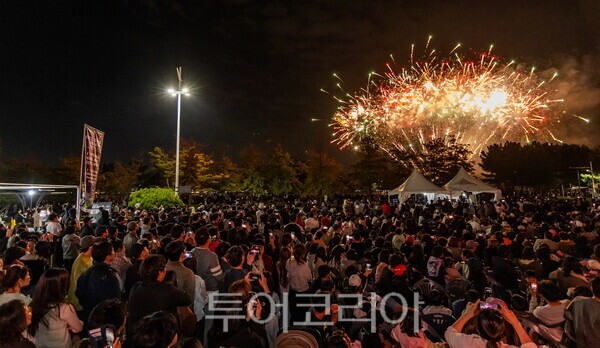 음악불꽃쇼/사진-인천관광공사