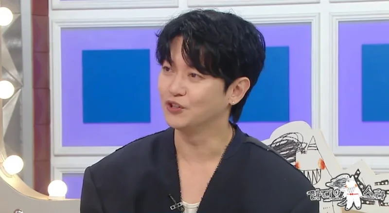 '라디오스타'에서 결혼 소식과 러브스토리를 전하는 강균성 / 사진=MBC '라디오스타'