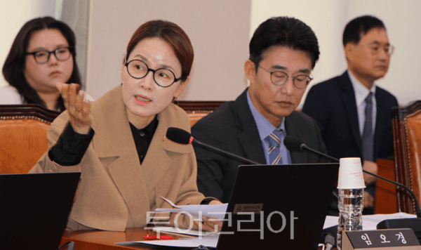 임오경 의원이 19일 오전 열린 문화체육관광위원회 국정감사에서 질의를 하고 있다. 2026.10.19. / 투어코리아 이창호 기자