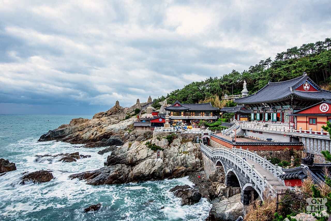 부산 해동용궁사 전망. / sayan uranan-shutterstock.com