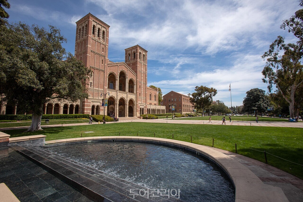 출처_UCLA 2" "출처_UCLA" "출처_UC버클리 2" "출처_UC버클리 3" "출처_UC버클리 4" "출처_UC버클리 5" "출처_UC버클리" /사진제공-처 캘리포니아 관광청