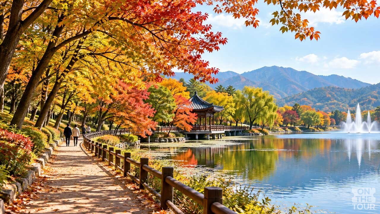 붉고 노란 단풍 아래 호수를 따라 이어지는 제천 의림지 산책길. (AI 생성 이미지) / 온더투어