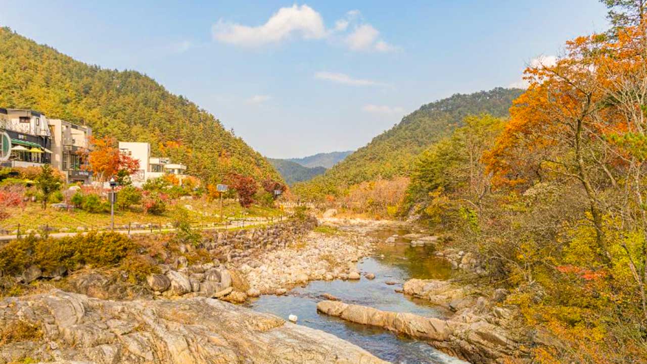 . / 한국관광콘텐츠랩