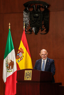 El Rector de la UAG, Lic. Antonio Leaño Reyes.