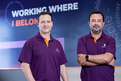 Kleber Bacili, cofundador y CEO de Sensedia, y Marcilio Oliveira, cofundador y Chief of Growth de Sensedia.